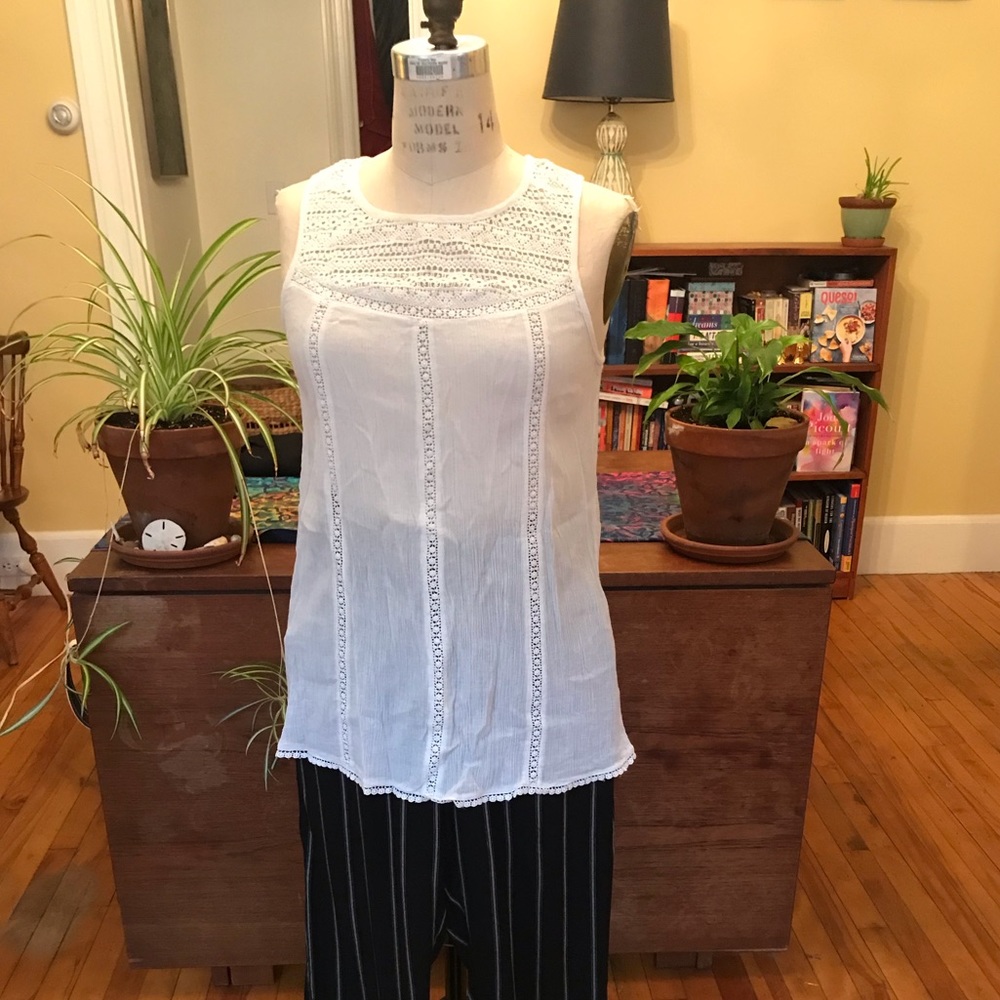 Garnet Hill ivory crochet detail tunic